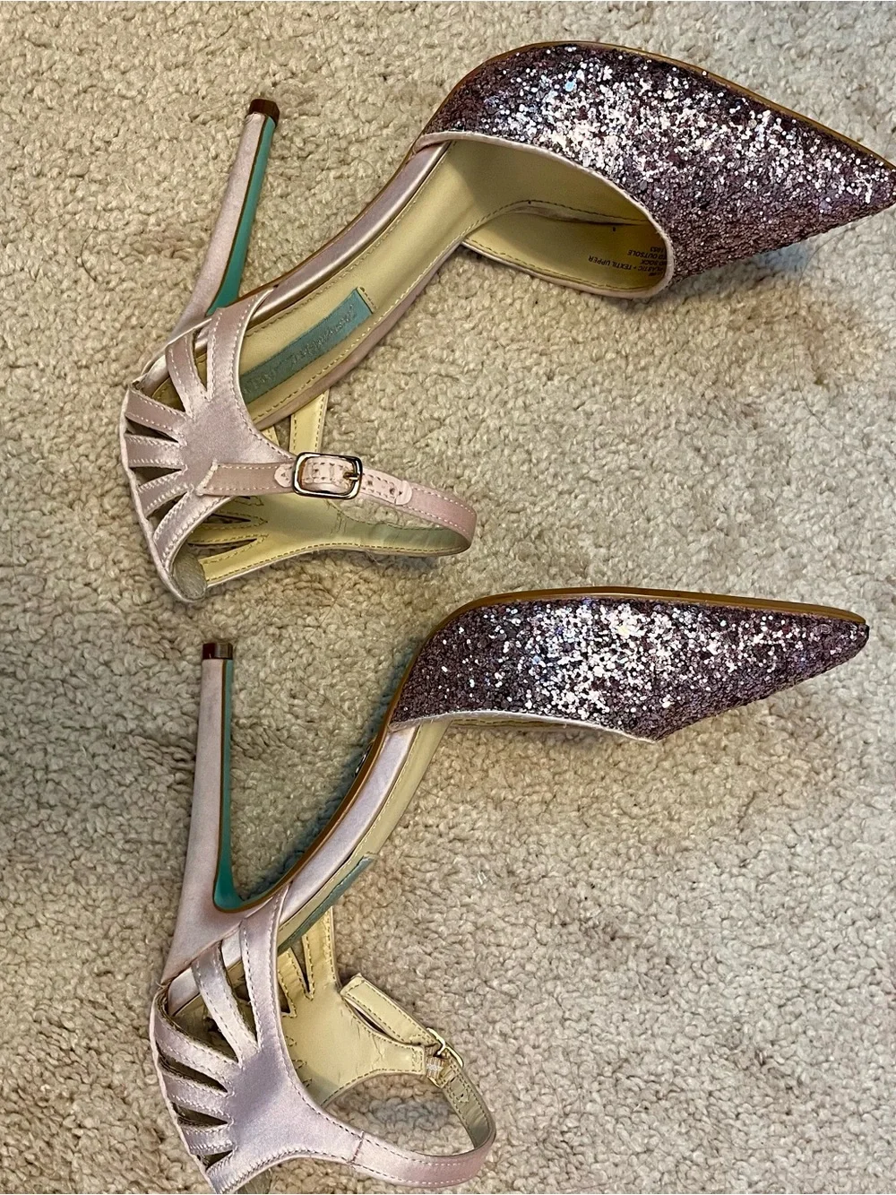 Blue by Betsey Johnson Avery Glitter Pointed Toe Pumps 7.5